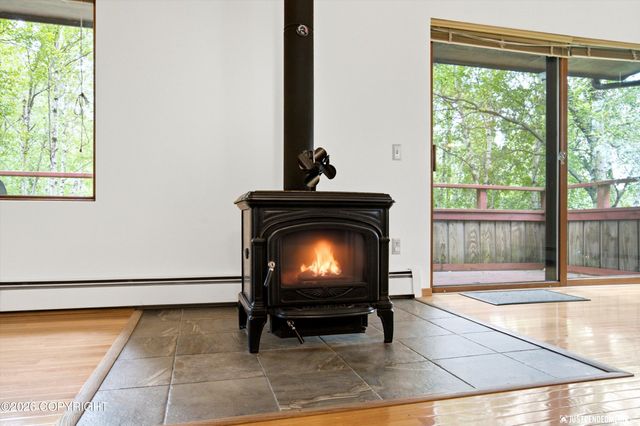 1750 George Bell Circle, Anchorage, AK 99515