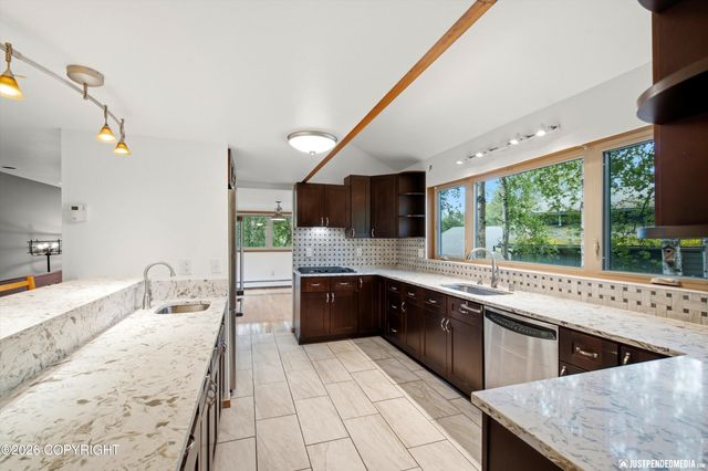 1750 George Bell Circle, Anchorage, AK 99515