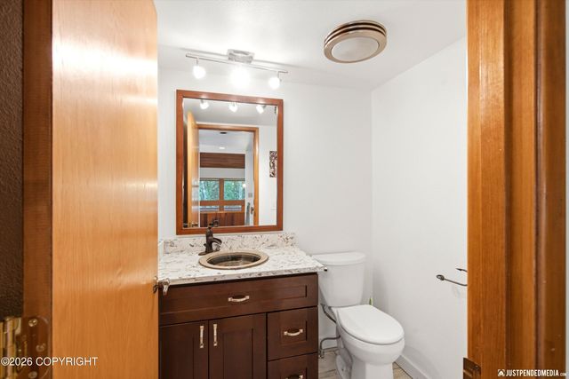1750 George Bell Circle, Anchorage, AK 99515