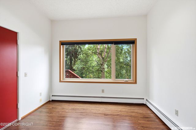 1750 George Bell Circle, Anchorage, AK 99515