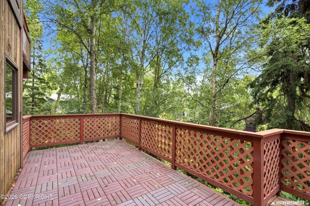 1750 George Bell Circle, Anchorage, AK 99515