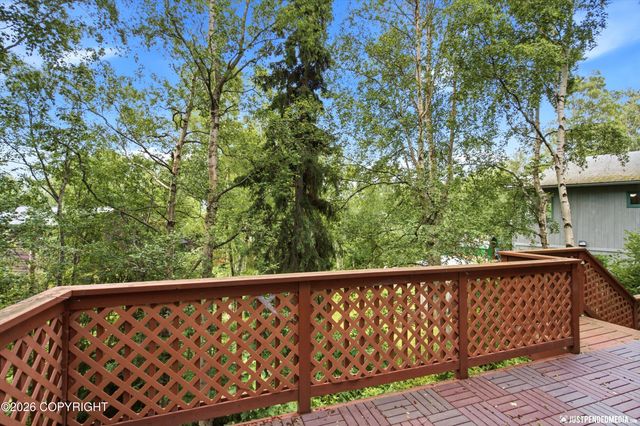 1750 George Bell Circle, Anchorage, AK 99515
