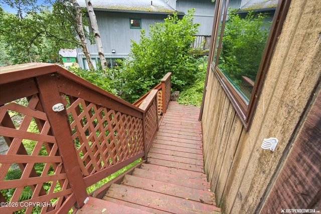 1750 George Bell Circle, Anchorage, AK 99515