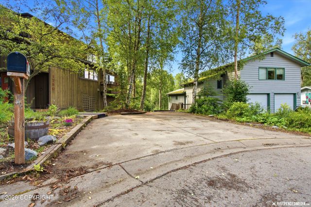 1750 George Bell Circle, Anchorage, AK 99515
