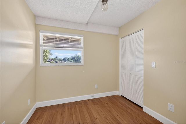 1005 BEAVER DRIVE, Tarpon Springs, FL 34689