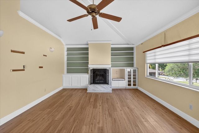 1005 BEAVER DRIVE, Tarpon Springs, FL 34689