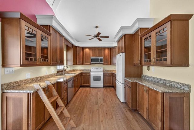 1005 BEAVER DRIVE, Tarpon Springs, FL 34689