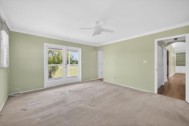 1005 BEAVER DRIVE, Tarpon Springs, FL 34689