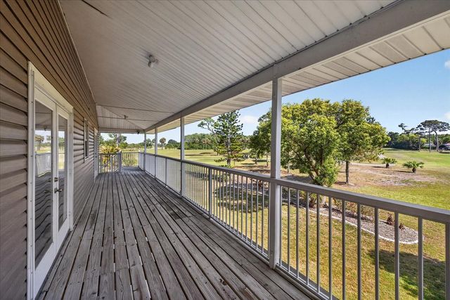 1005 BEAVER DRIVE, Tarpon Springs, FL 34689