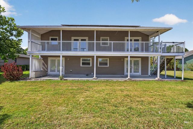 1005 BEAVER DRIVE, Tarpon Springs, FL 34689