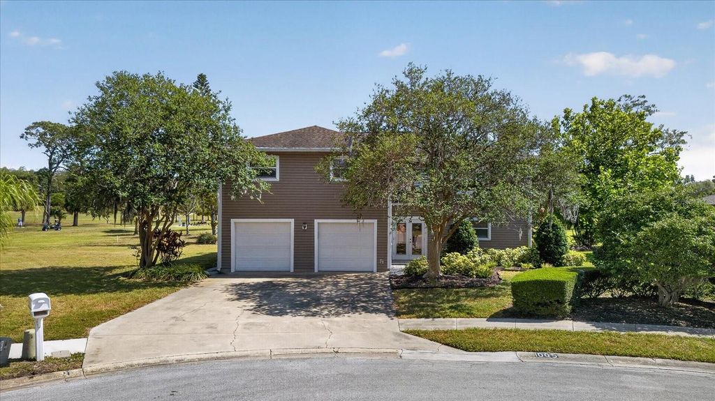 1005 BEAVER DRIVE, Tarpon Springs, FL 34689