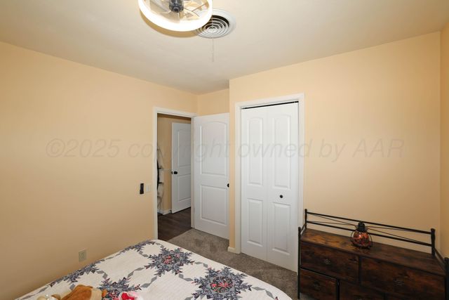 2409 Rosewood Lane, Pampa, TX 79065