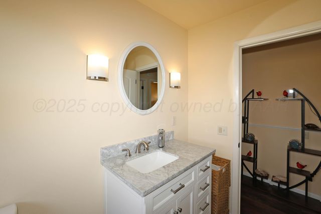 2409 Rosewood Lane, Pampa, TX 79065