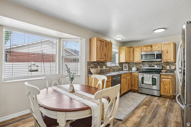 9571 S DAVID ST, Sandy, UT 84070