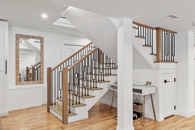 103 Keeneland Cir, Leominster, MA 01453