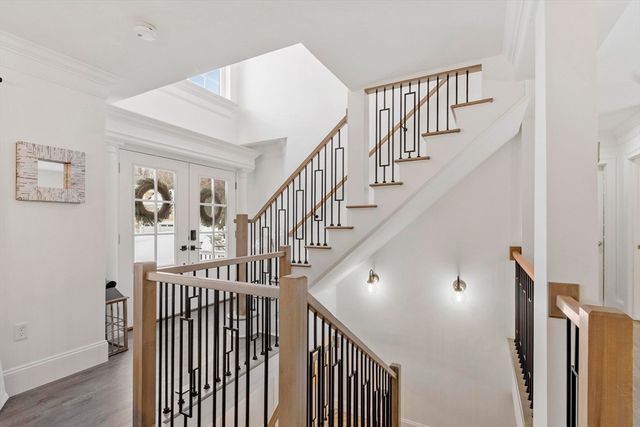 103 Keeneland Cir, Leominster, MA 01453