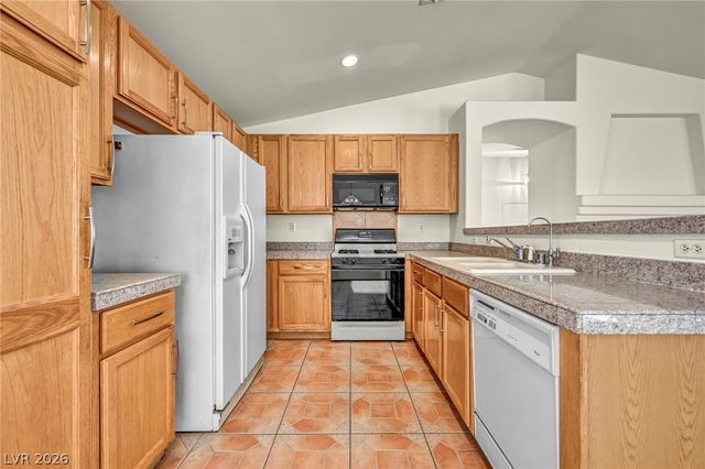 407 Red Canvas Place, Las Vegas, NV 89144