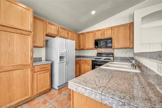 407 Red Canvas Place, Las Vegas, NV 89144