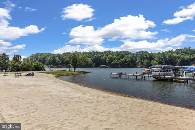 59 PINEWOOD DR, Mineral, VA 23117