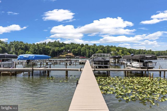 59 PINEWOOD DR, Mineral, VA 23117