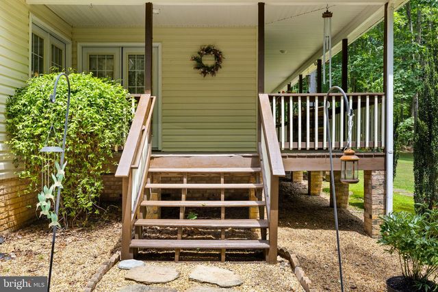 59 PINEWOOD DR, Mineral, VA 23117