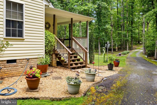 59 PINEWOOD DR, Mineral, VA 23117