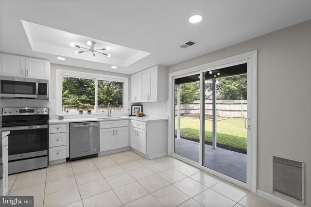 13 WRIGHTWOOD PL, Sterling, VA 20164