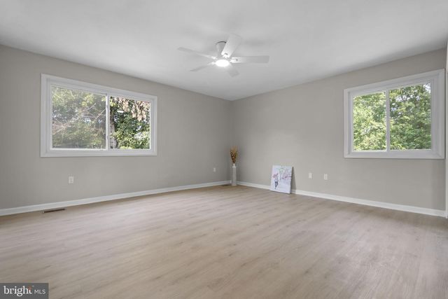 13 WRIGHTWOOD PL, Sterling, VA 20164