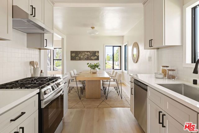 3604 S Muirfield Road, Los Angeles, CA 90016