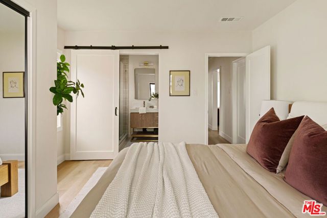 3604 S Muirfield Road, Los Angeles, CA 90016