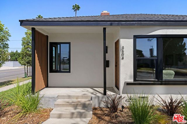 3604 S Muirfield Road, Los Angeles, CA 90016