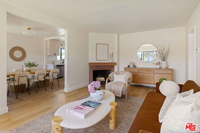 3604 S Muirfield Road, Los Angeles, CA 90016