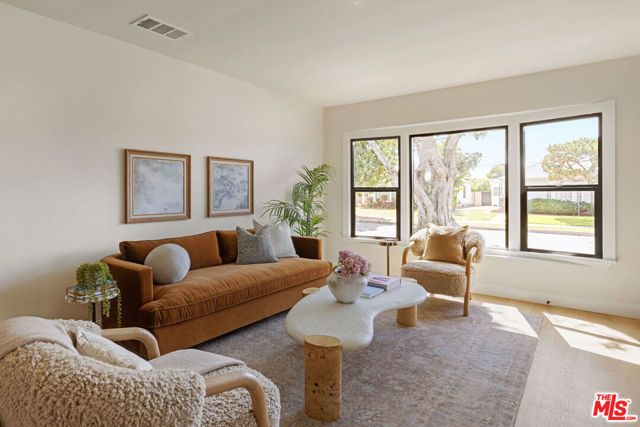 3604 S Muirfield Road, Los Angeles, CA 90016