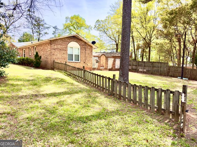 1945 Harts Mill Road NE, Atlanta, GA 30341