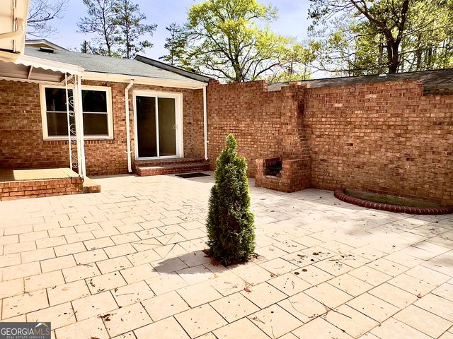 1945 Harts Mill Road NE, Atlanta, GA 30341
