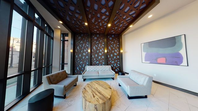 10 Front 302, Weymouth, MA 02188