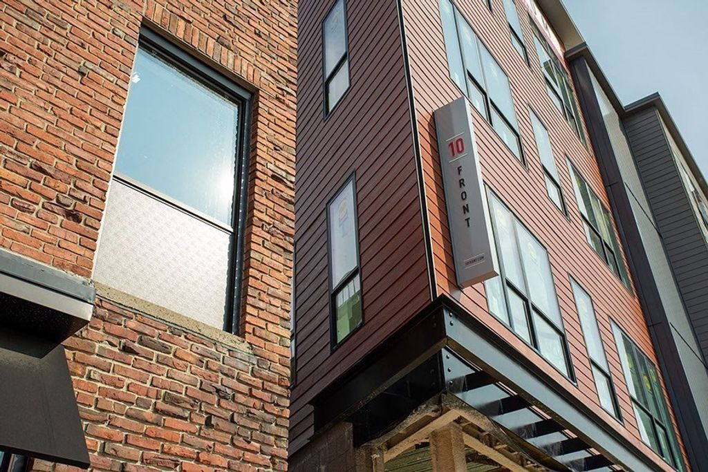 10 Front 302, Weymouth, MA 02188