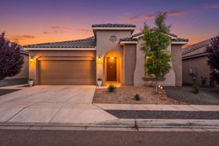 4046 Mountain Loop Trail NE, Rio Rancho, NM 87144