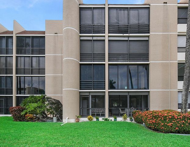 3412 NE Causeway Boulevard 103, Jensen Beach, FL 34957