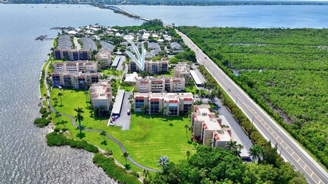 3412 NE Causeway Boulevard 103, Jensen Beach, FL 34957