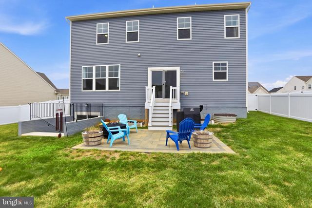 194 TRIBERG DR, Charles Town, WV 25414