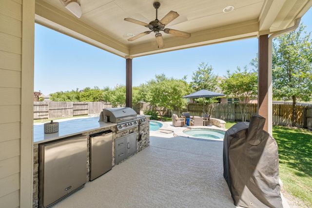 20401 Great Egret LN, Pflugerville, TX 78660
