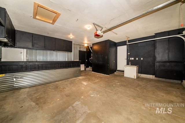 480 E Easy St, Kuna, ID 83634