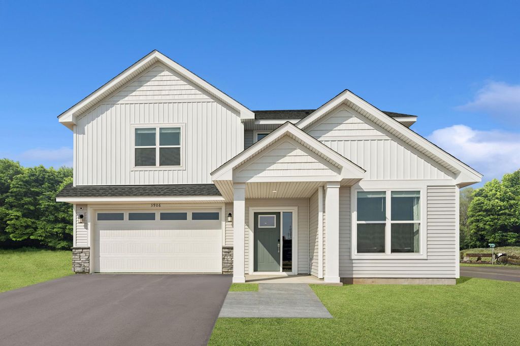 3906 Heath Avenue N, Oakdale, MN 55128