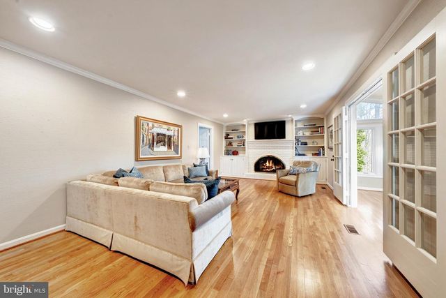 9508 BRIAN JAC LN, Great Falls, VA 22066