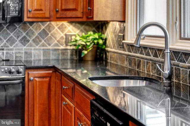 9508 BRIAN JAC LN, Great Falls, VA 22066