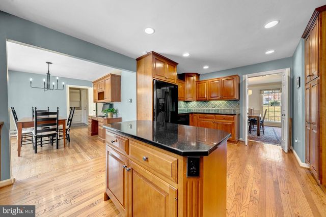 9508 BRIAN JAC LN, Great Falls, VA 22066