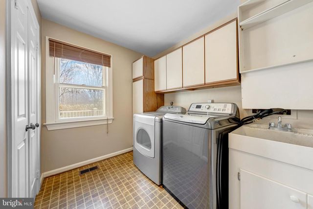 9508 BRIAN JAC LN, Great Falls, VA 22066