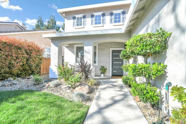 2037 Newton Dr, Brentwood, CA 94513