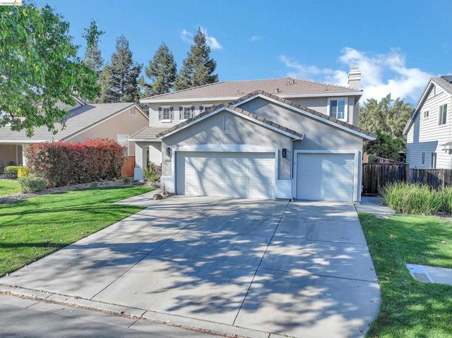 2037 Newton Dr, Brentwood, CA 94513